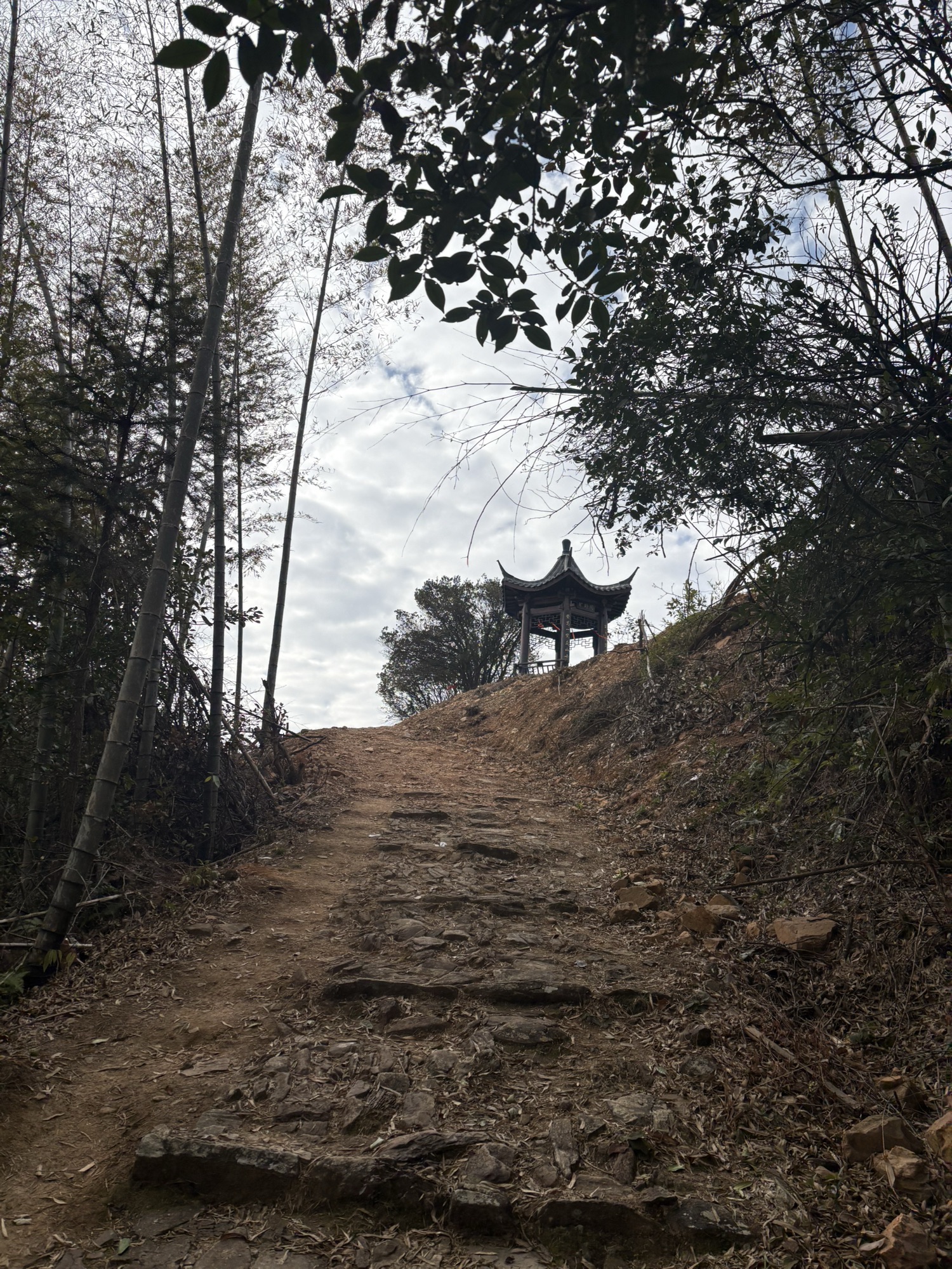 宁化曹坊镇宝华山寺实景照片
