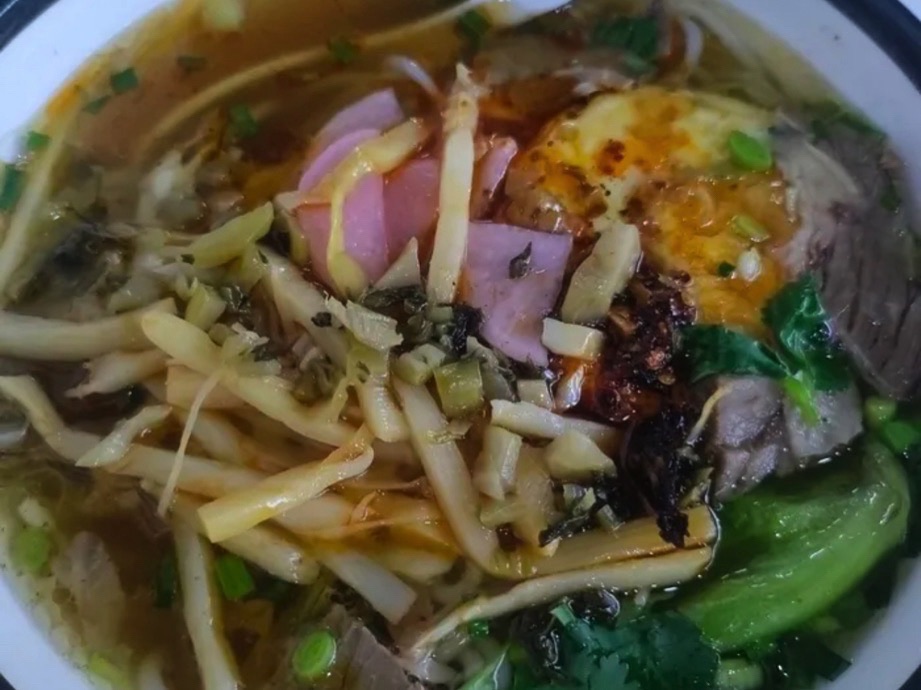 三禾·老贵阳牛肉粉(老城店)