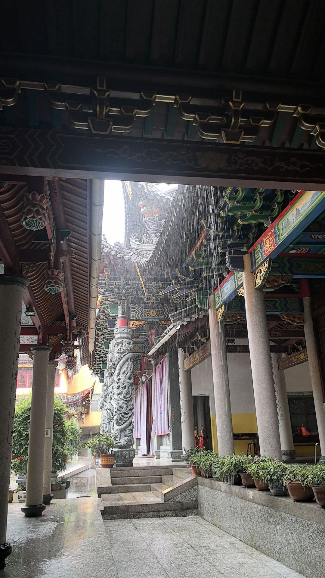 兴隆寺实景照片