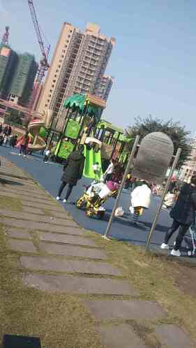 珞璜人民广场旅行图片 2