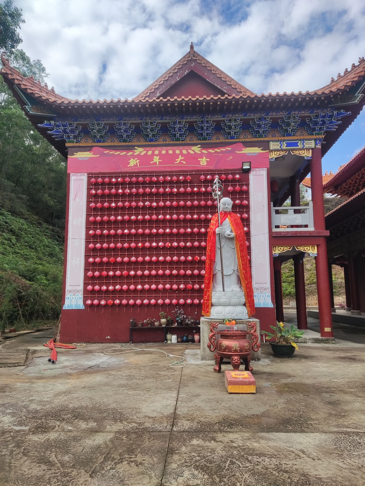 罗汉寺实景照片
