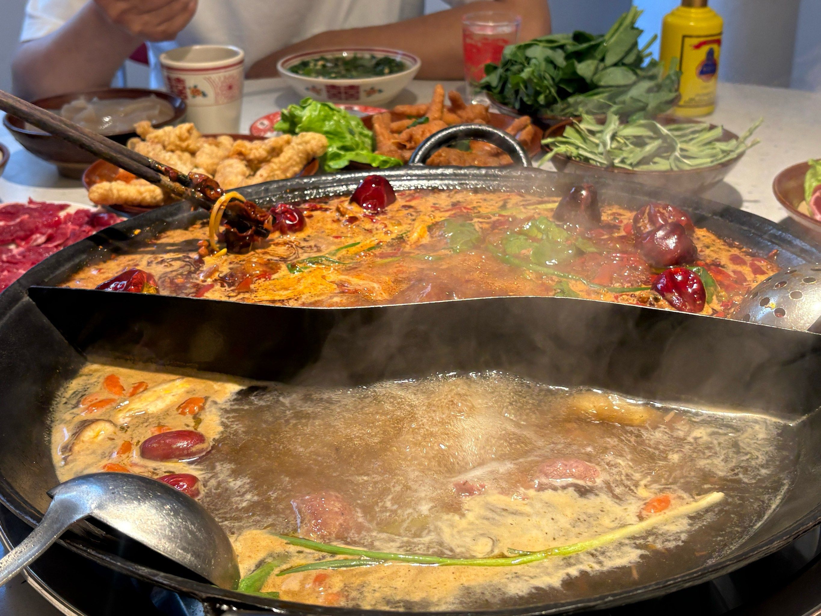 土家院子重庆老火锅(马井店)