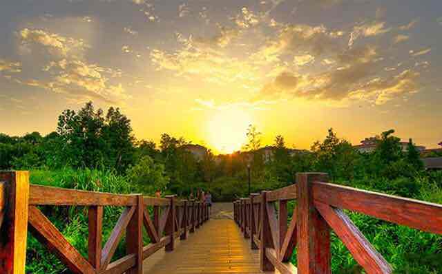 Huanhua Stream Park