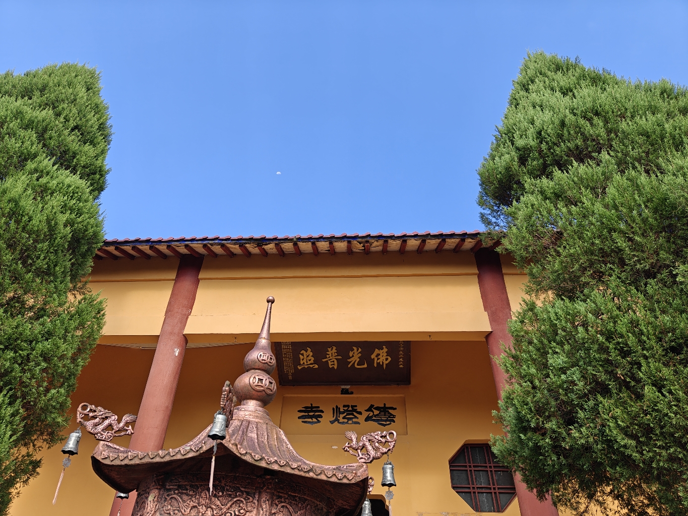 传灯寺实景照片