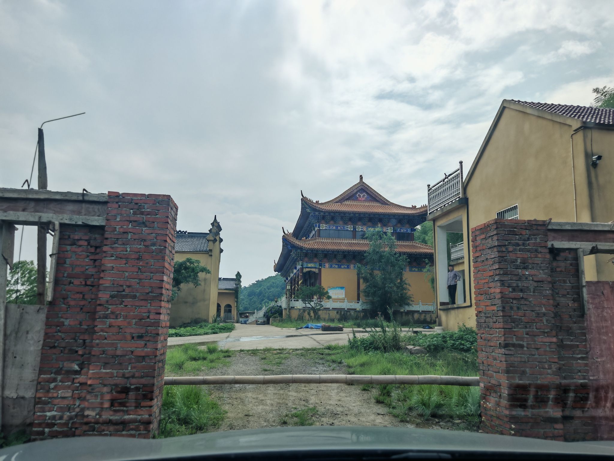 大龙庵佛寺实景照片