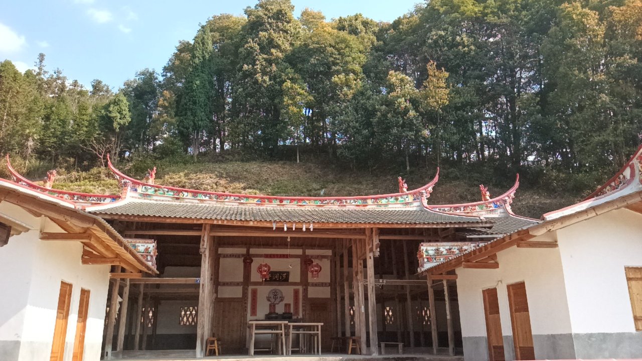 太华镇华山村章家祖房河涧堂41号实景照片