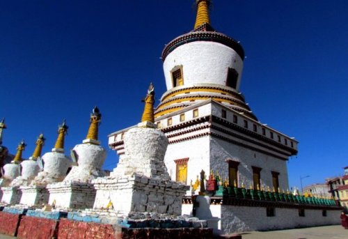 邓登曲登佛塔旅行图片 2