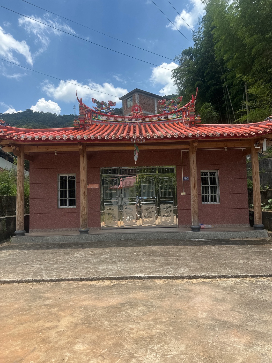 谷口土地宫庙实景照片