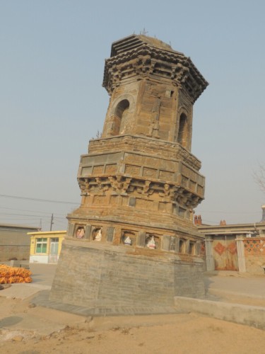 前卫歪塔旅行图片 3
