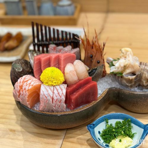 刺身拼盘