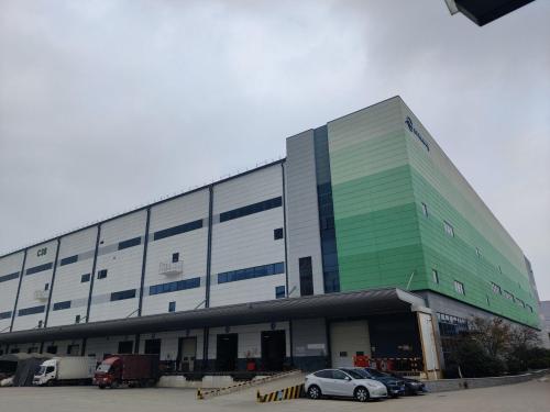 恒伟供应链综合物流中心实景图（2）