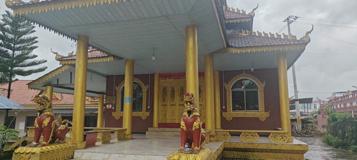 芒蚌社区芒布佛寺实景照片