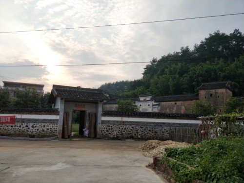 虎形围屋旅行图片 2
