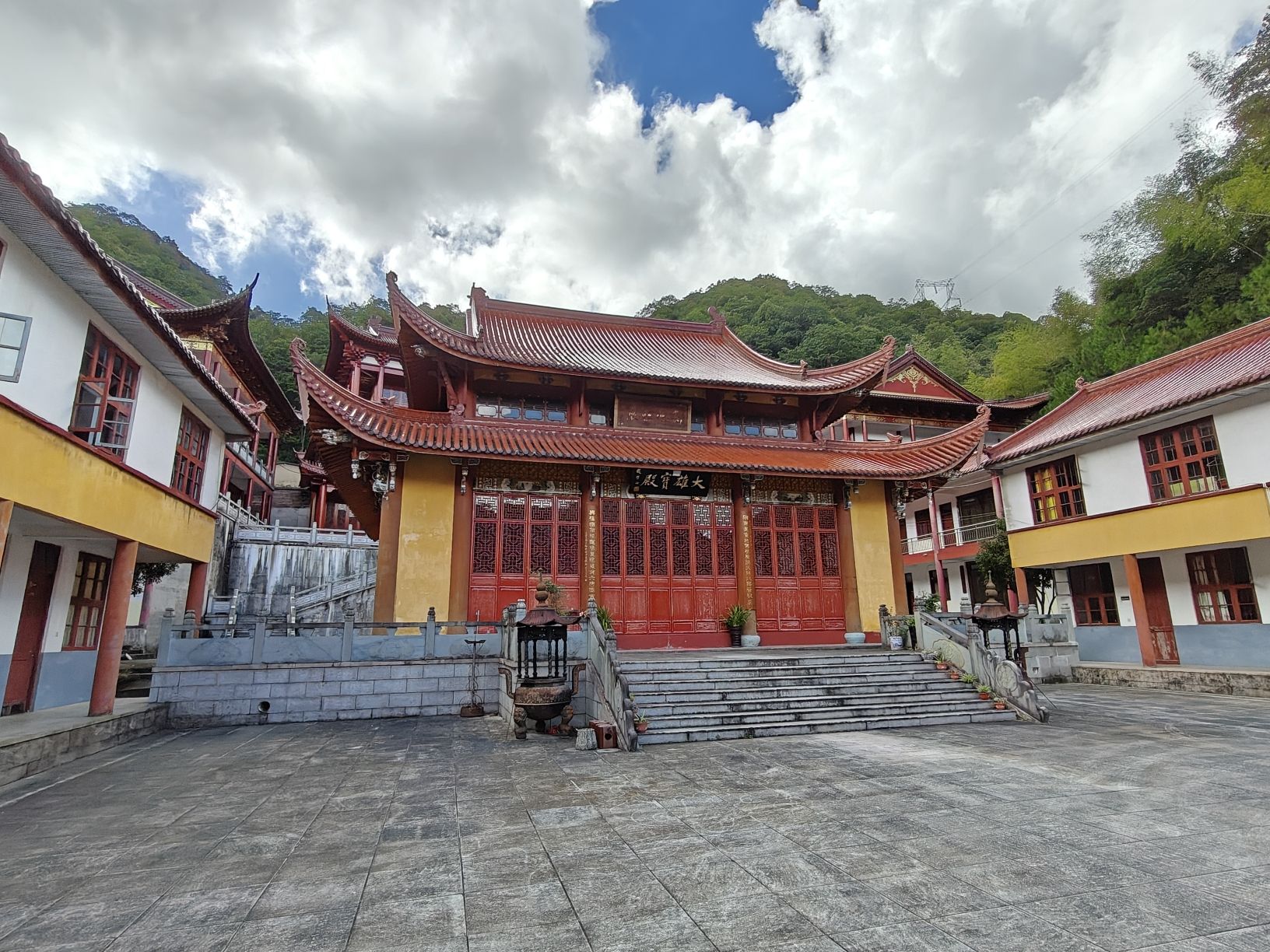兴福寺实景照片