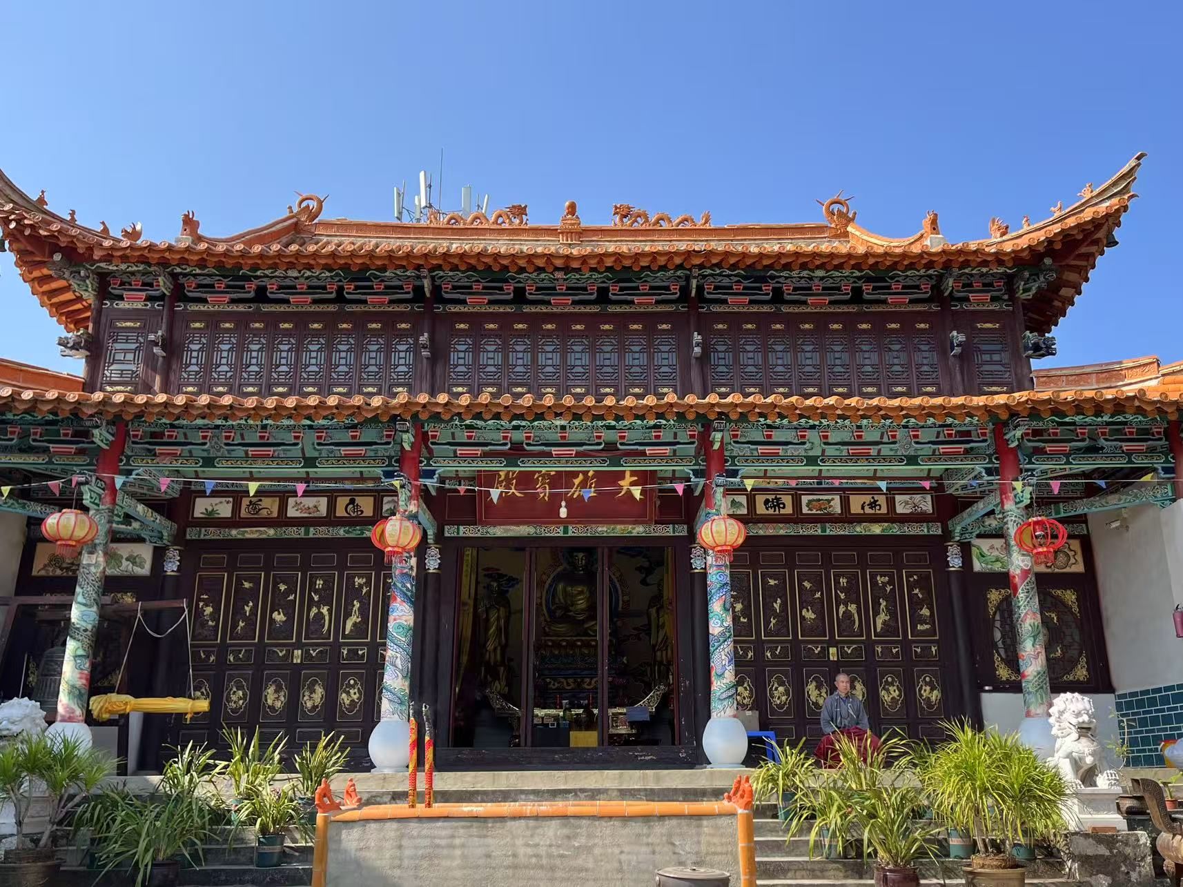 个旧市石鼓山万龍寺实景照片