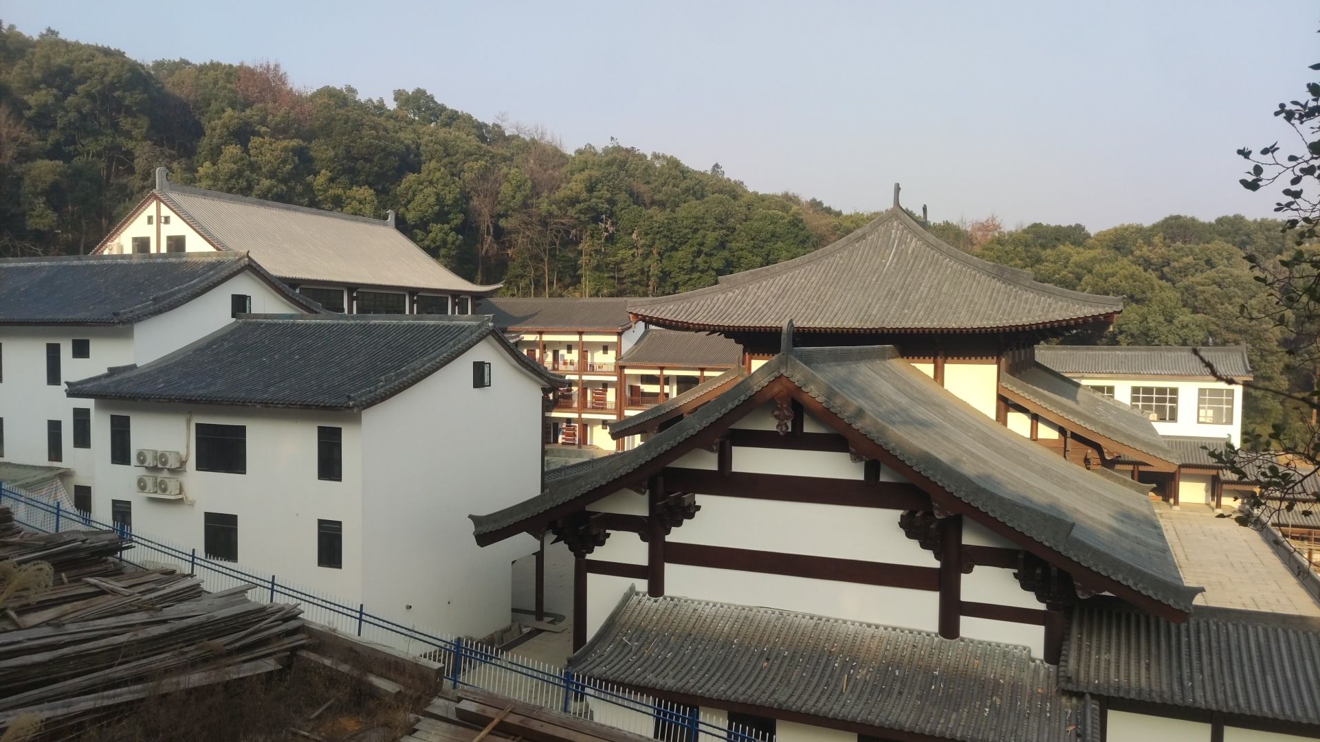 雁雨寺实景照片
