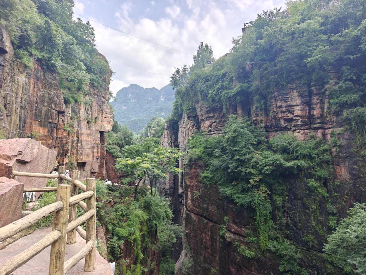 新乡万仙山 景点照片