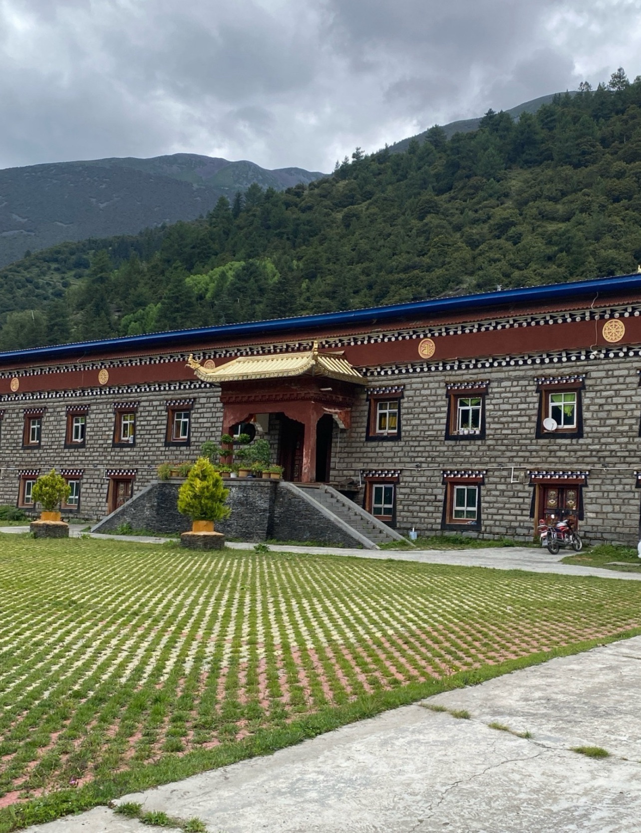司库寺实景照片