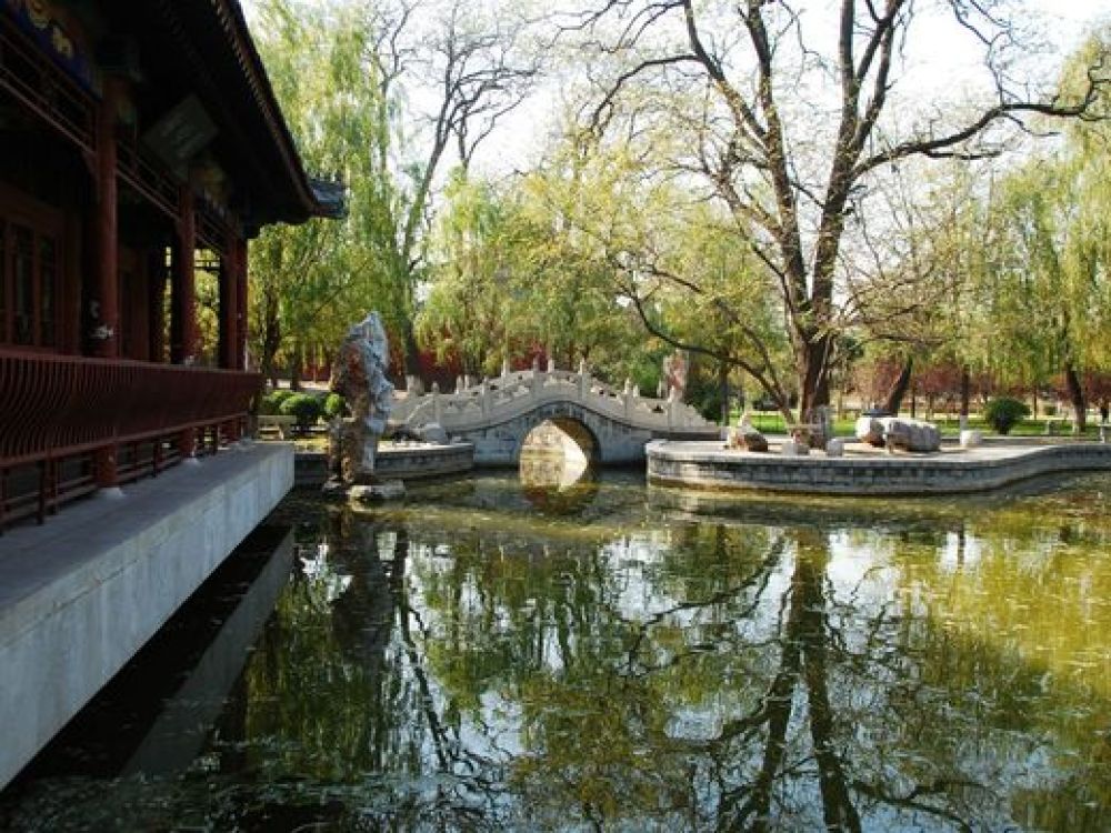 隆兴寺景点图片