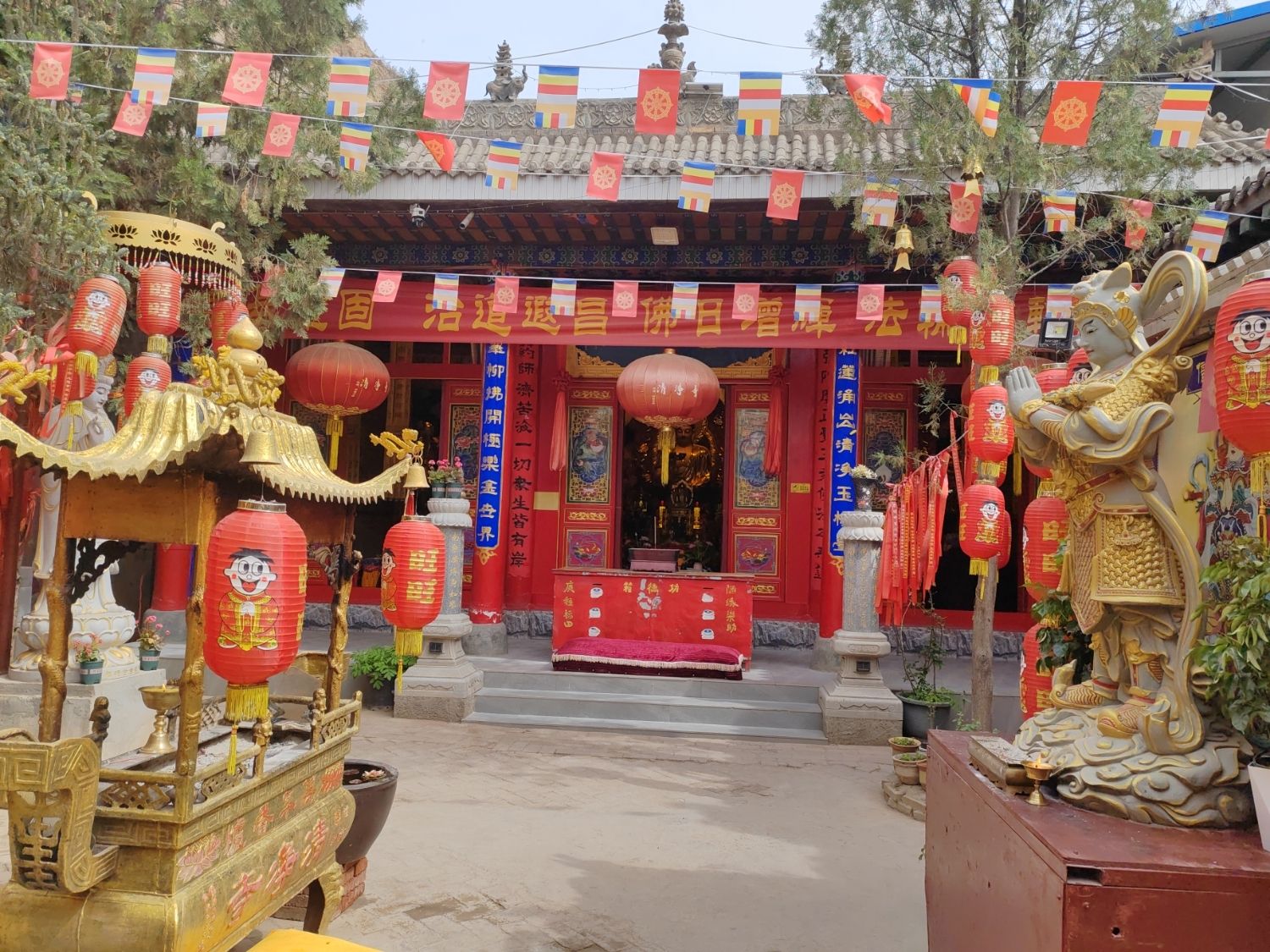 清净寺实景照片