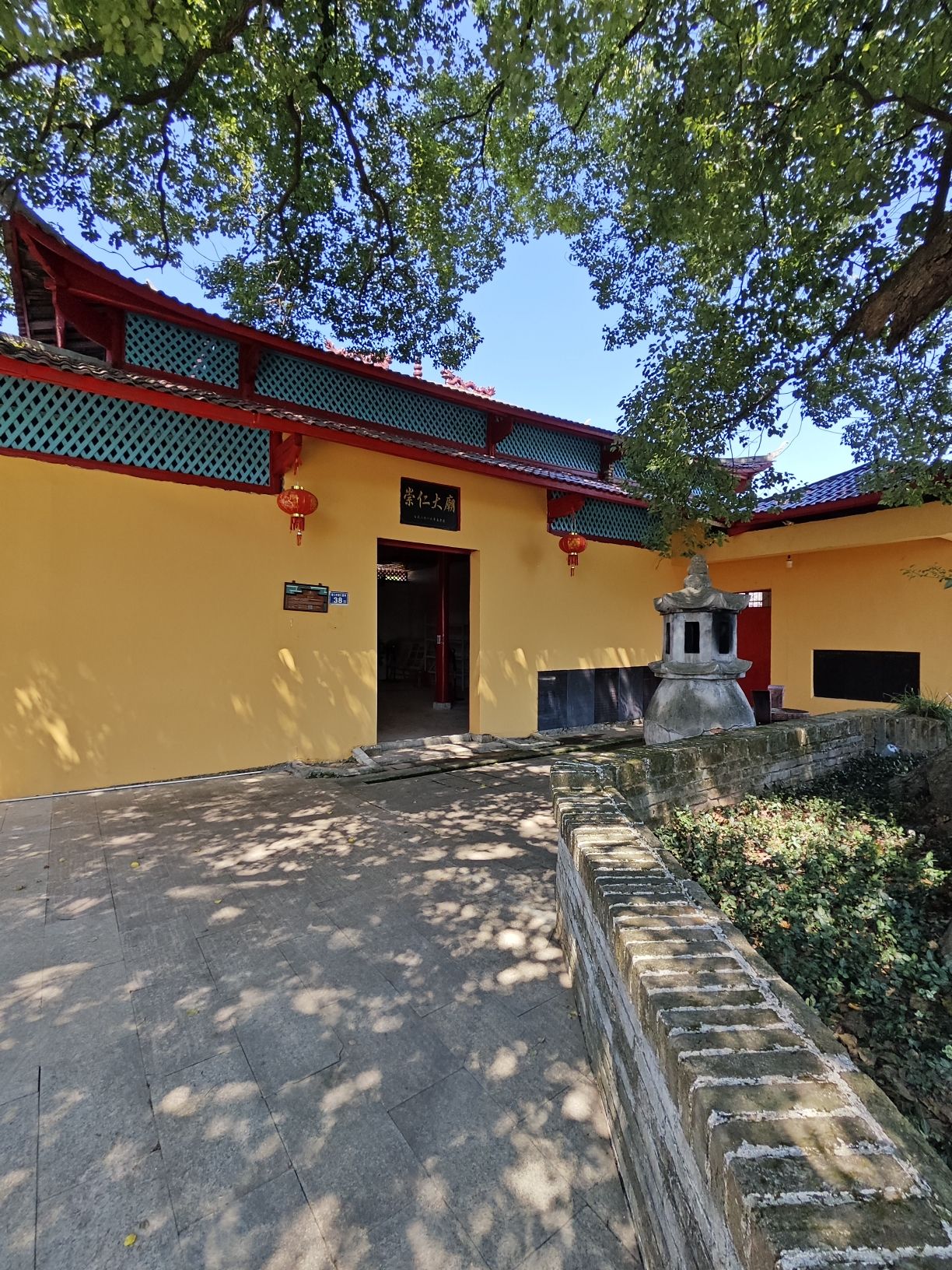 崇仁大庙实景照片