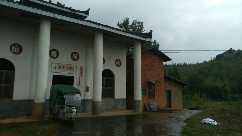 龙井古寺实景照片