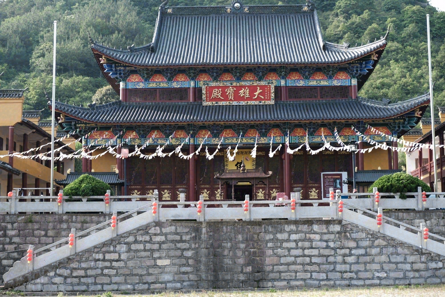 东安隐寺实景照片