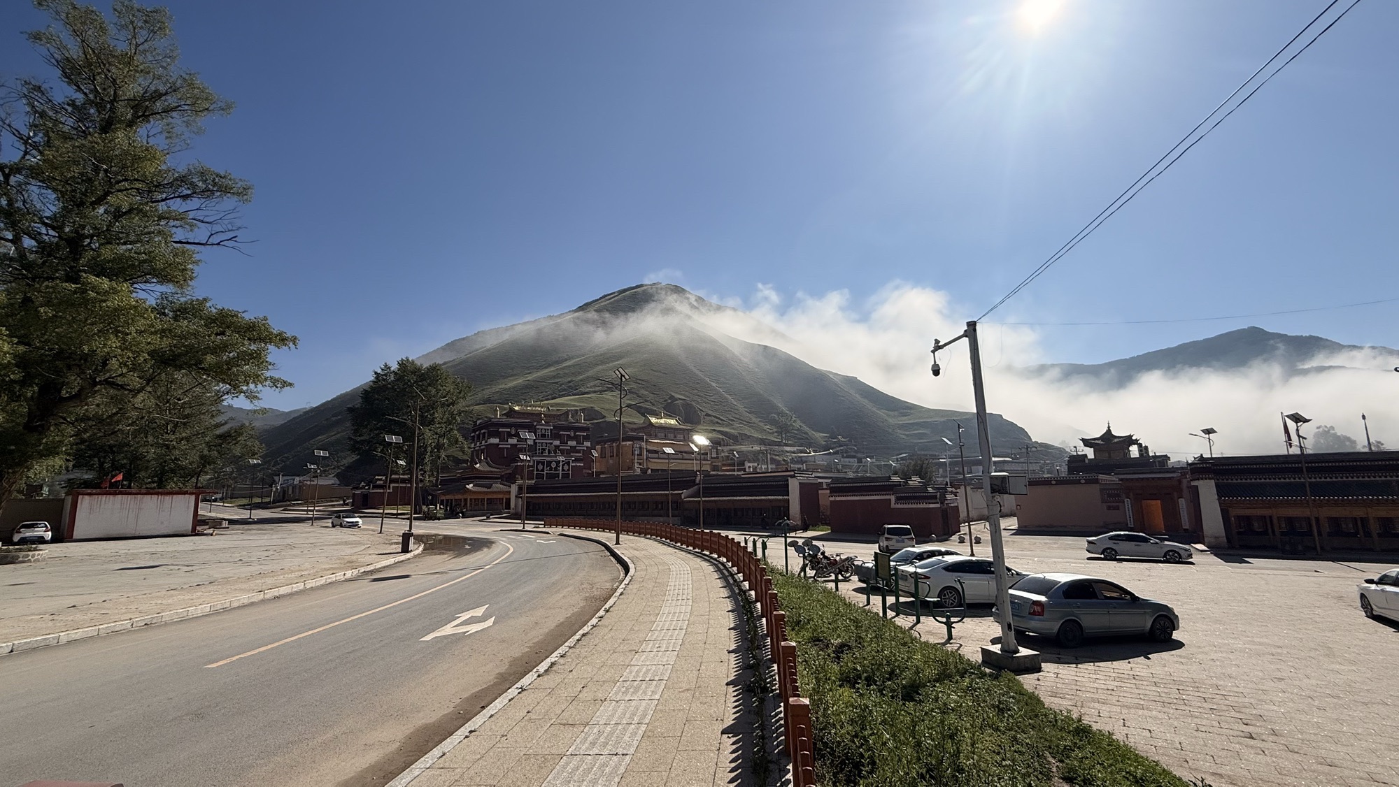 博拉寺院实景照片