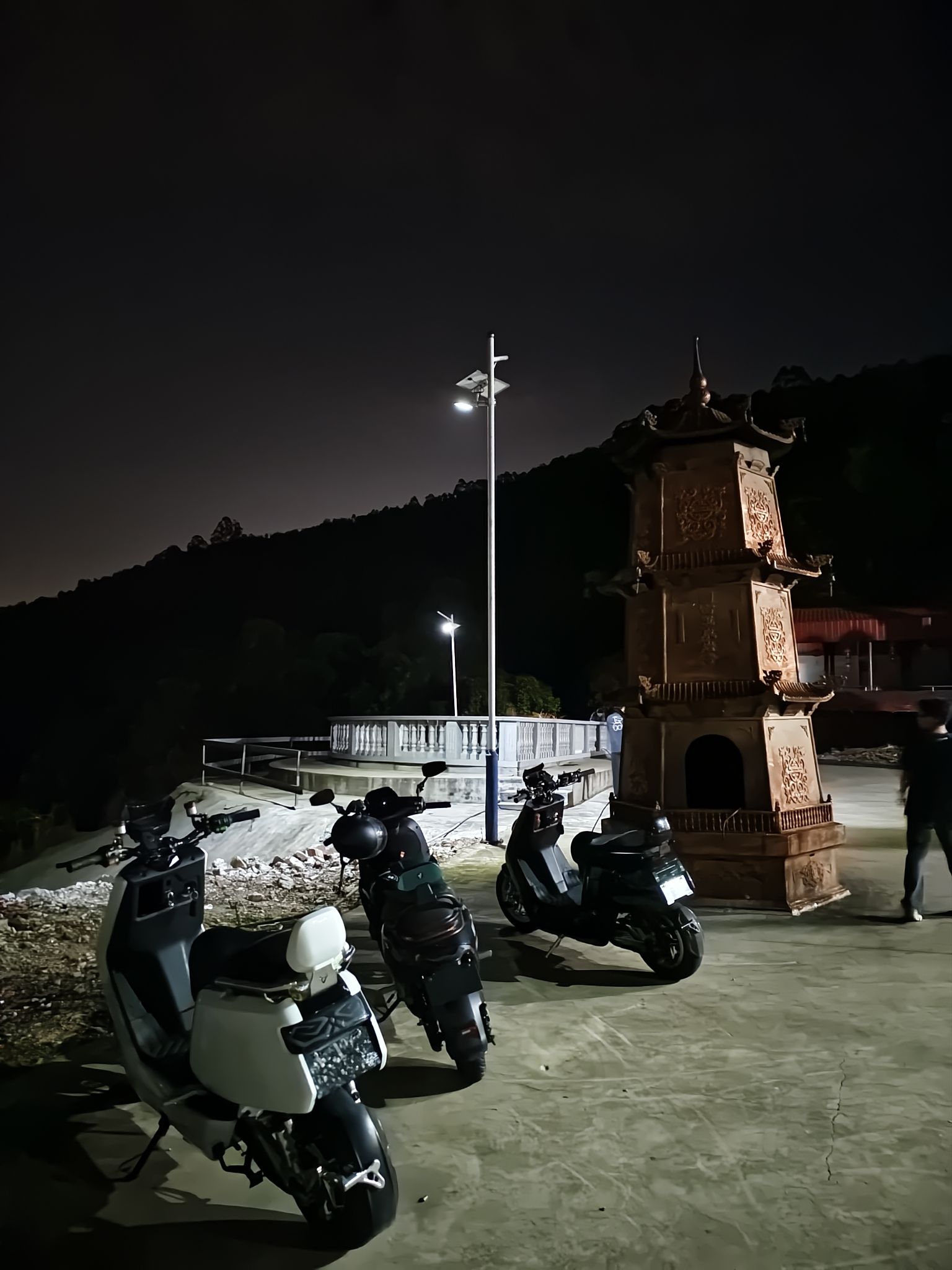 玉泉岩寺实景照片