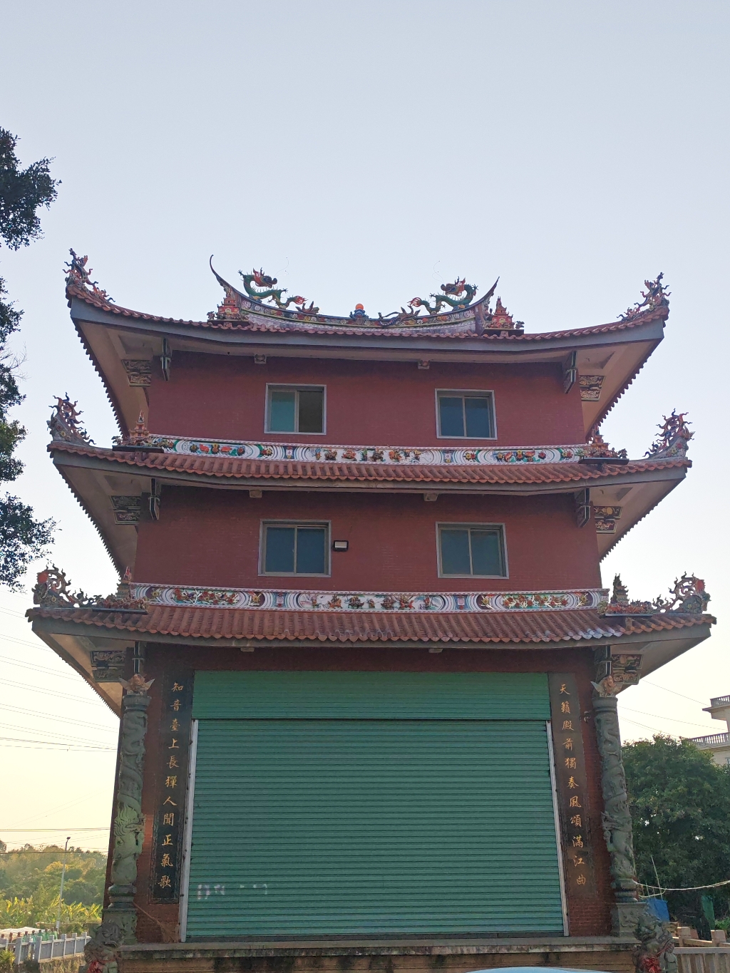 龙门金宝殿实景照片