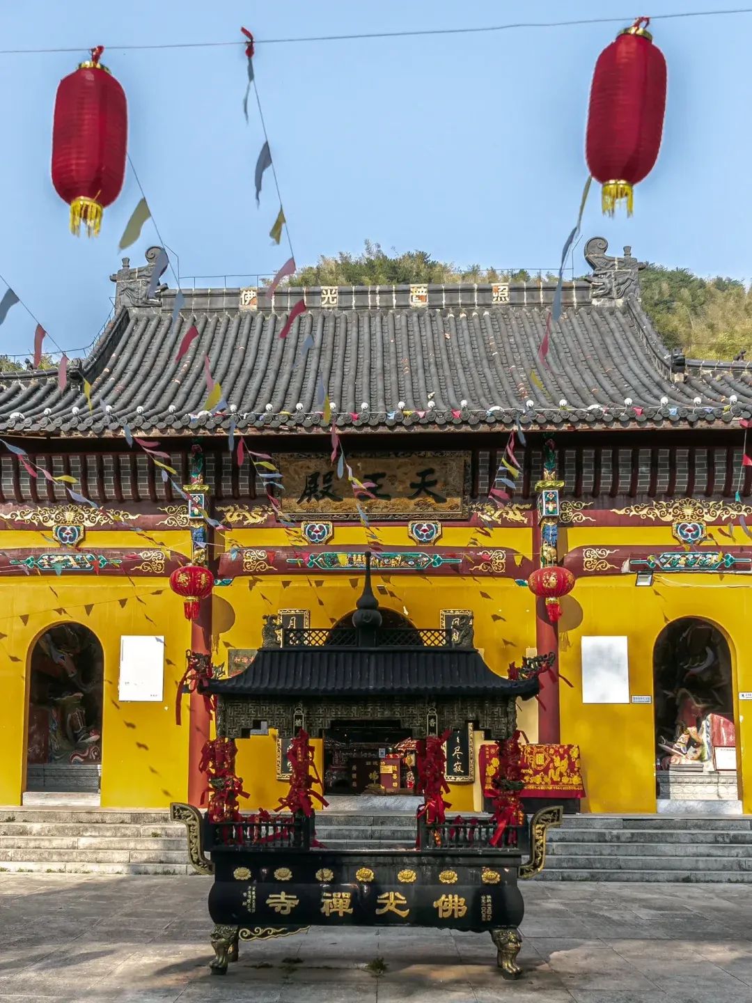 镇海禅寺实景照片