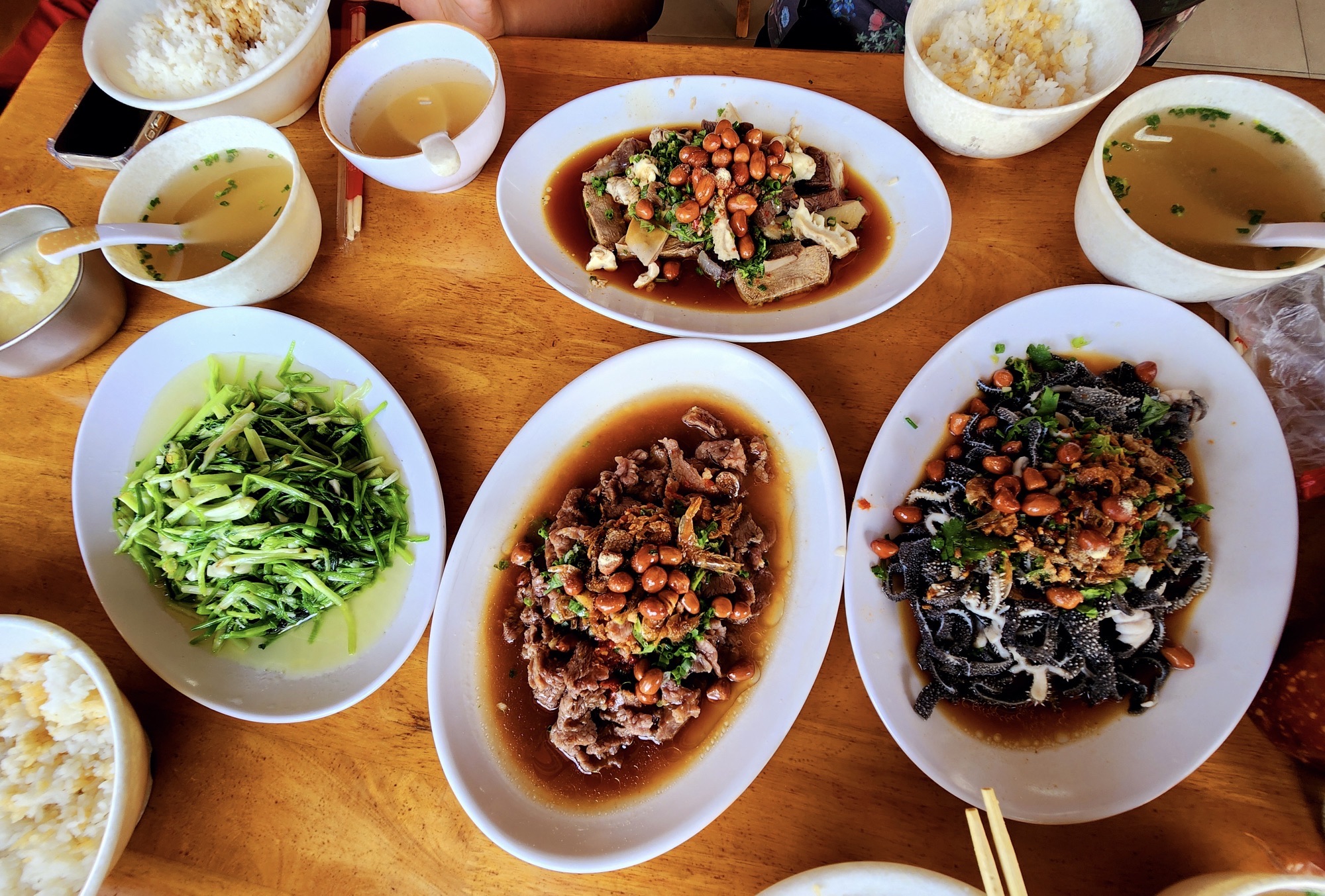 胜发长坡牛肉店