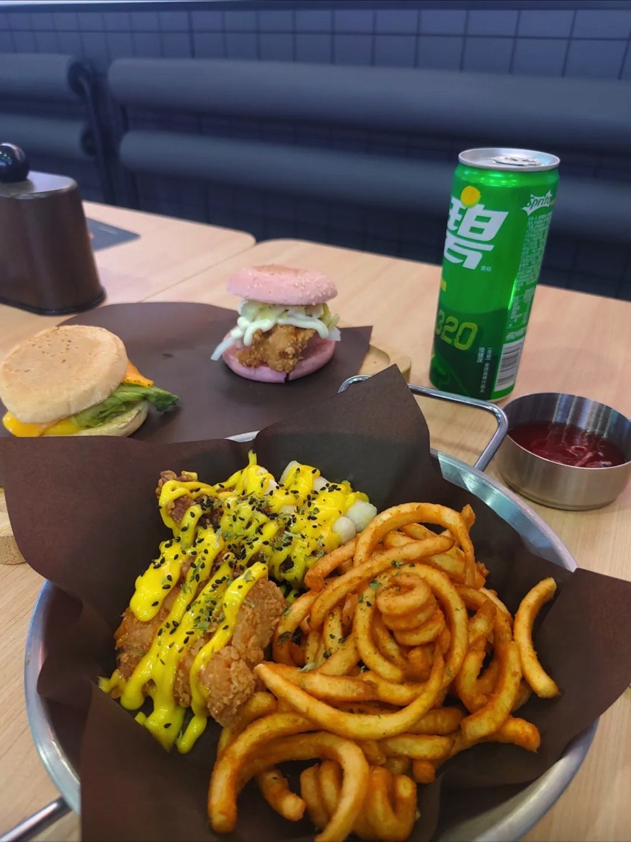 汉江里炸鸡琼中店
