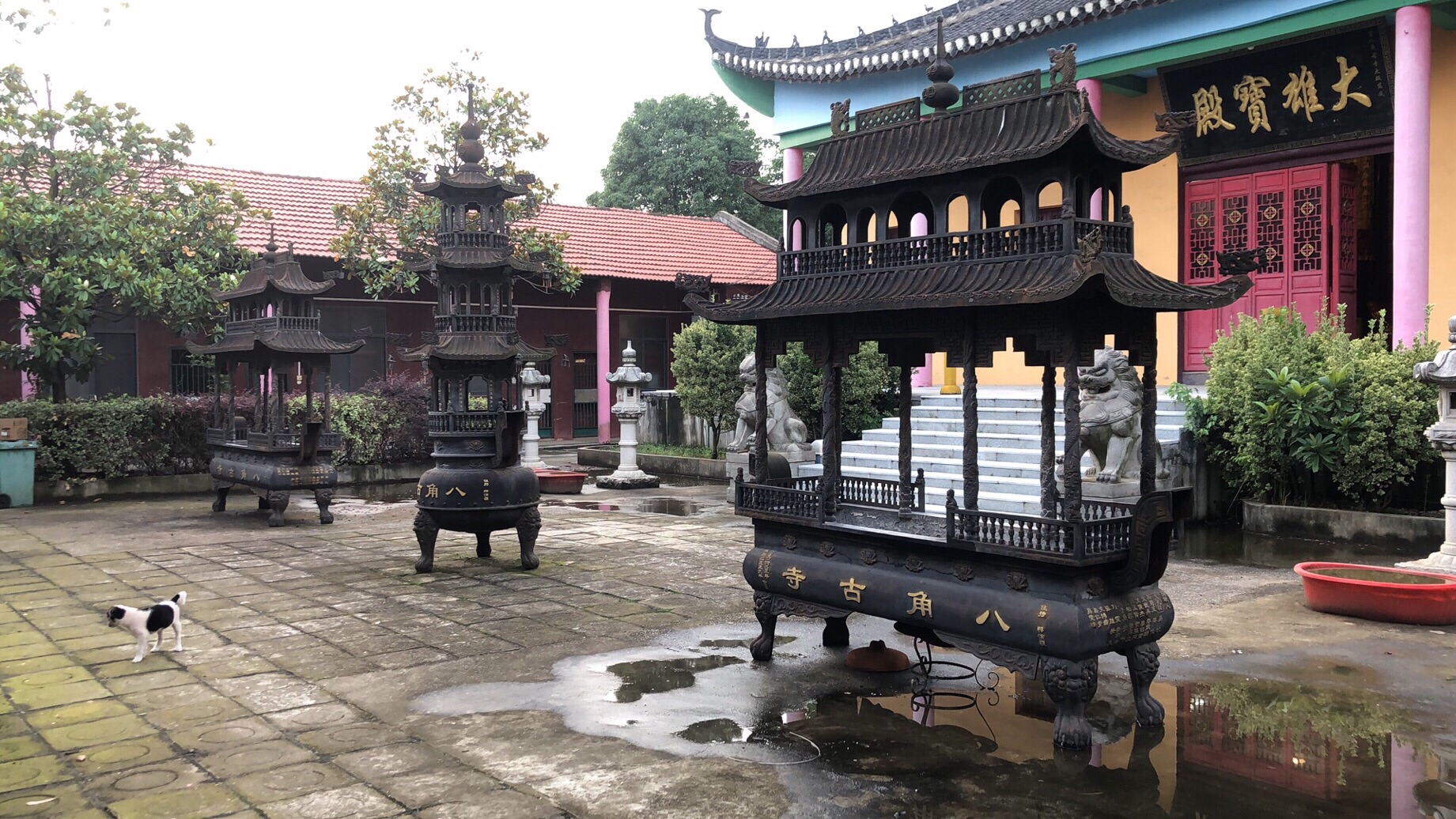 八角古寺实景照片