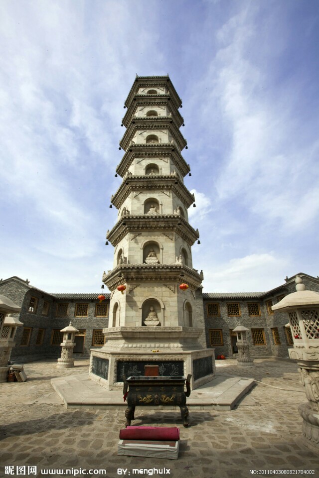 宝莲禅寺实景照片