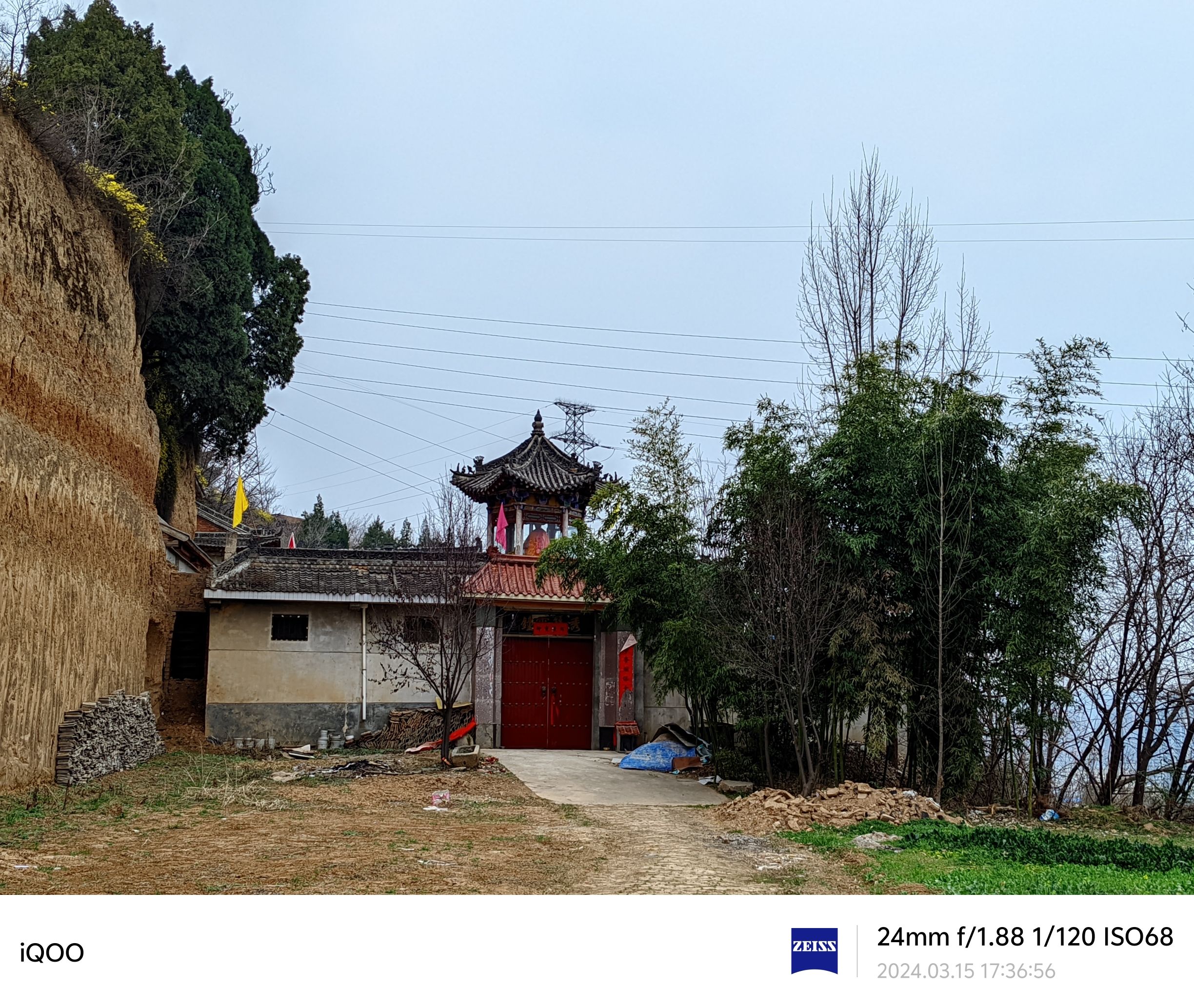 钟灵寺实景照片