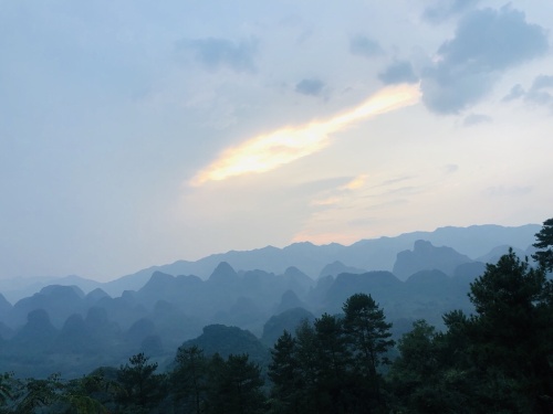 万山朝王旅游驿站旅行图片 3