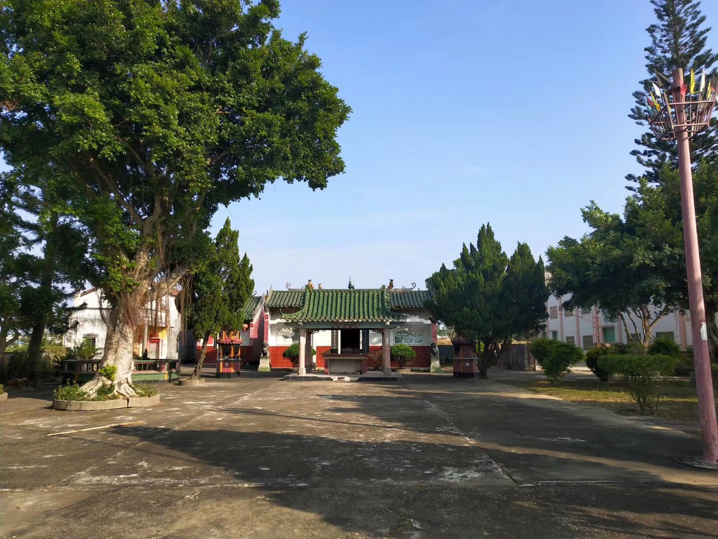 医灵宫实景照片