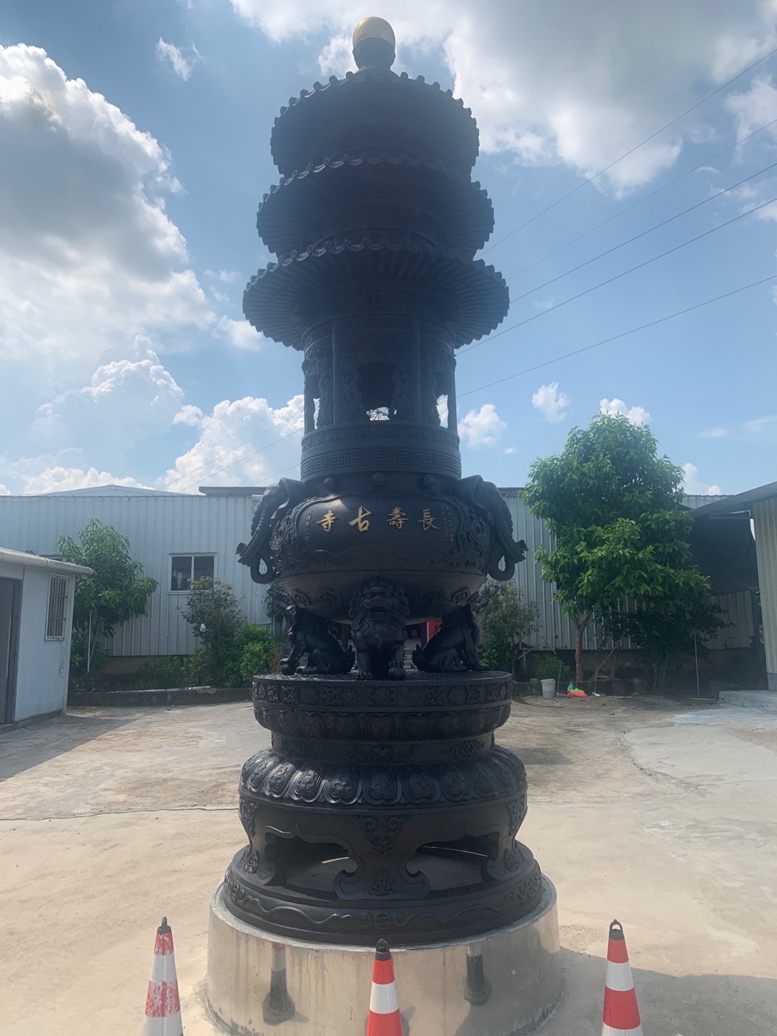 长寿古寺实景照片