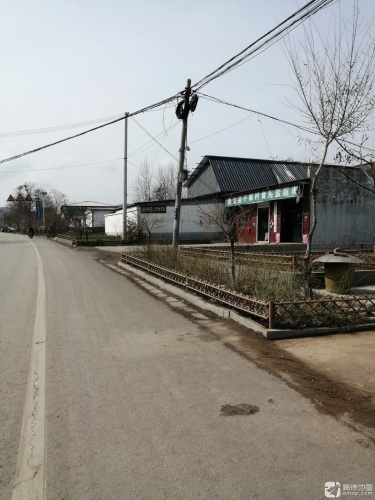 赞皇县千根村食用盐超市