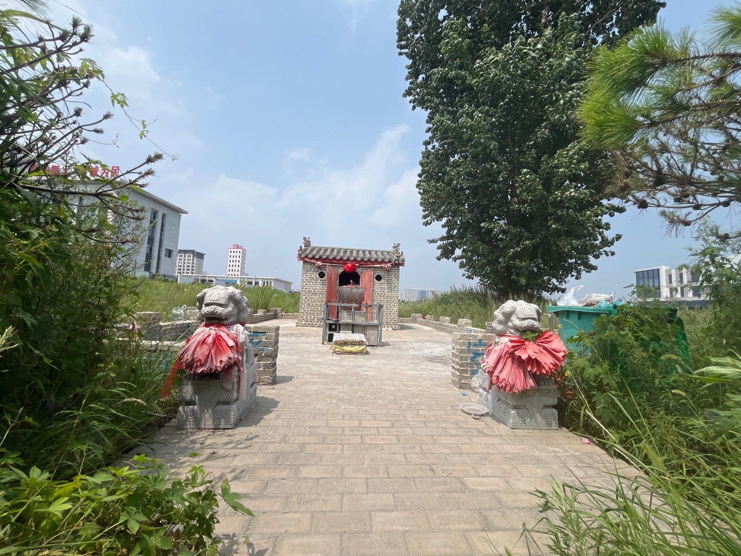 土地庙实景照片