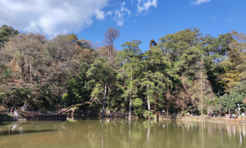 黑龙潭公园