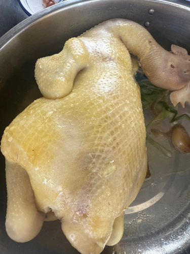 以鸿文昌鸡饭店