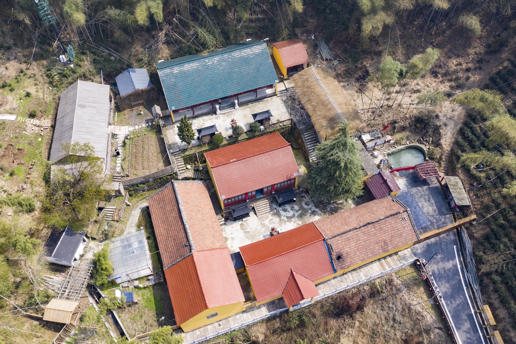 曹山古寺实景照片