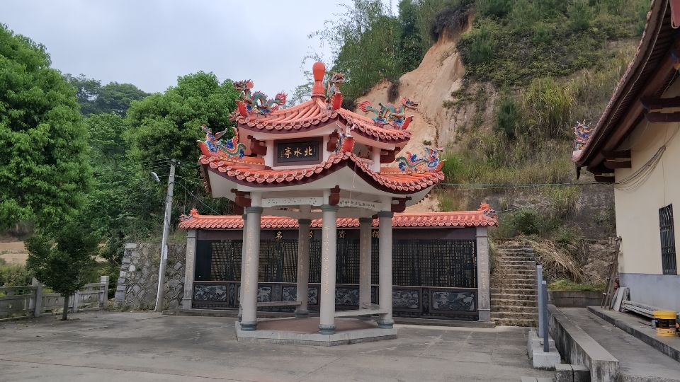 三龙宫实景照片