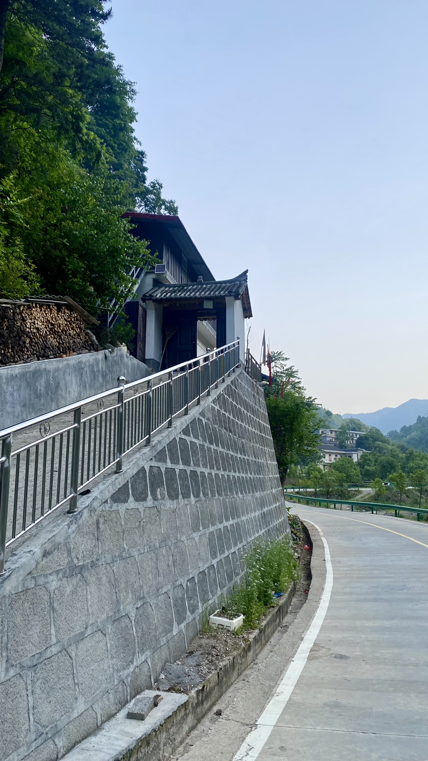 麻地沟口娘娘庙实景照片