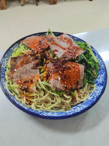 马路牙子兰州牛肉面(富森时代广场店)
