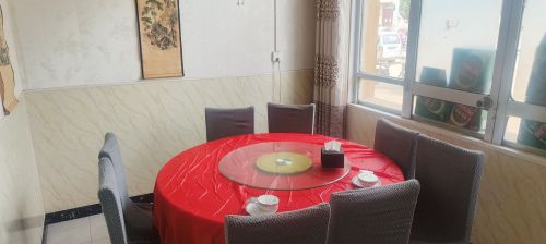 川味酒家活鸡活鱼内部环境