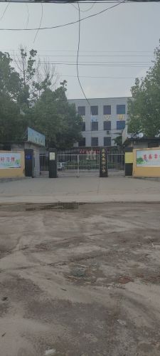 正定朱河小学