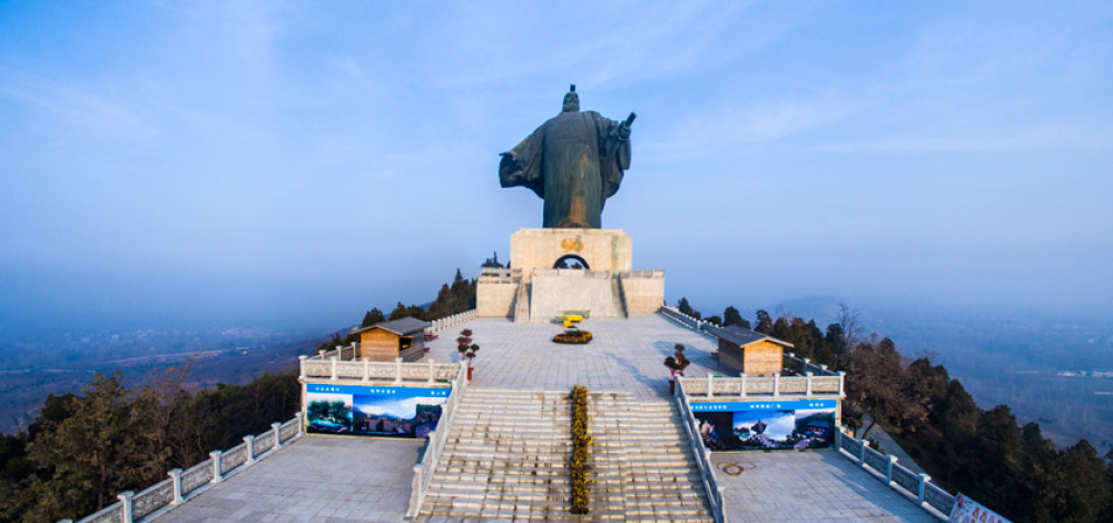 大汉雄风景区景点图片